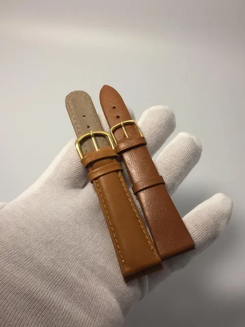 Correa de cuero marrón con barriga y lisa