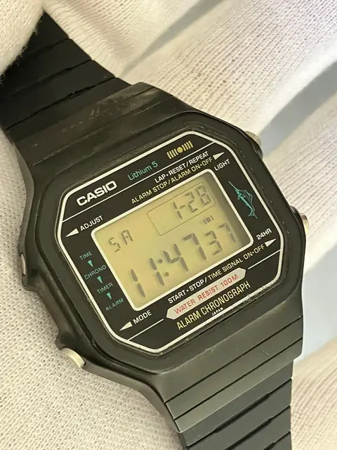 Casio H110 pescadito vintage japonés