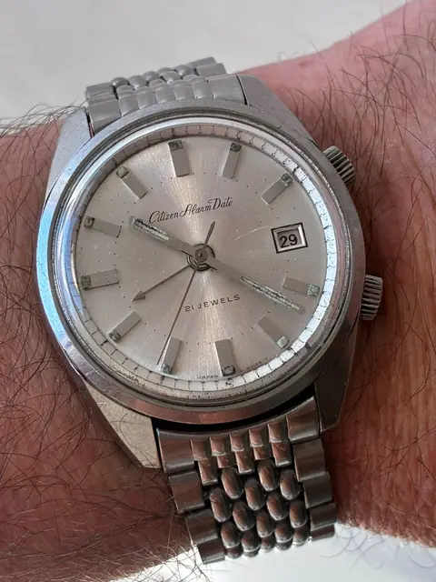 Reloj Citizen Alarm Date vintage de cuerda con alarma