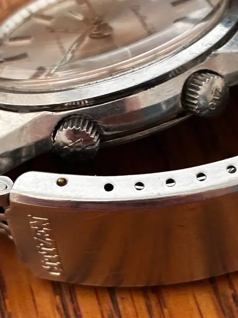 Reloj Citizen Alarm Date vintage de cuerda con alarma · foto 5