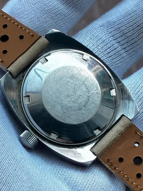 Reloj diver automático corona roscada doble firma · foto 4