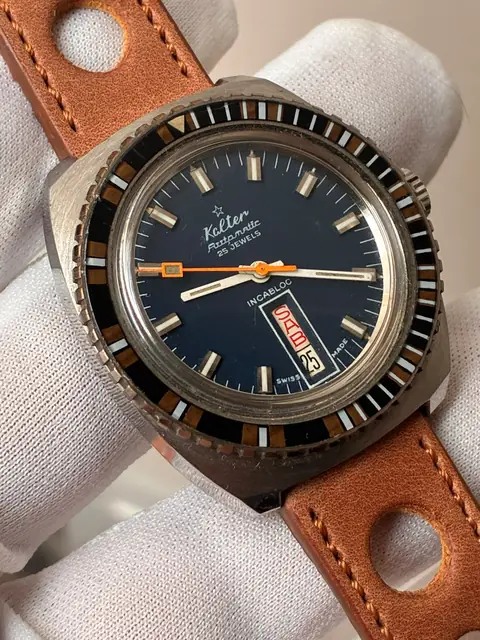 Reloj diver vintage automático con bisel giratorio de baquelita · foto 3