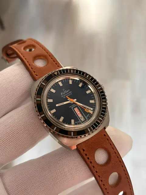 Reloj diver vintage automático con bisel giratorio de baquelita · foto 9