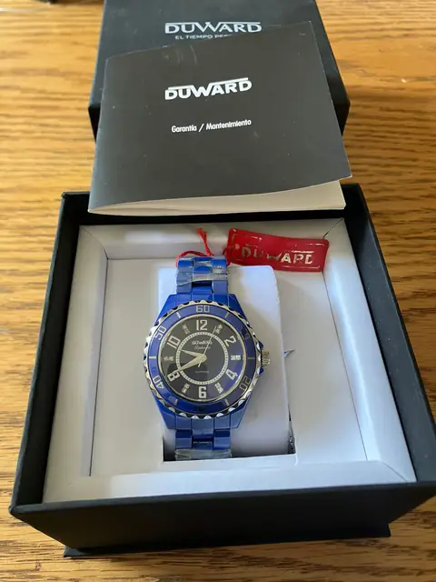 Reloj Duward Diplomatic de mujer a estrenar con cristal de zafiro