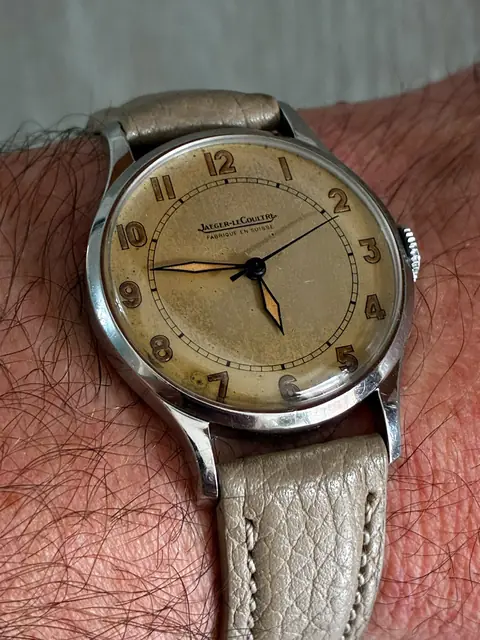 Reloj Jaeger-LeCoultre vintage años 40 con esfera patinada · foto 2