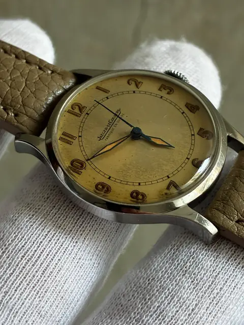 Reloj Jaeger-LeCoultre vintage años 40 con esfera patinada · foto 4