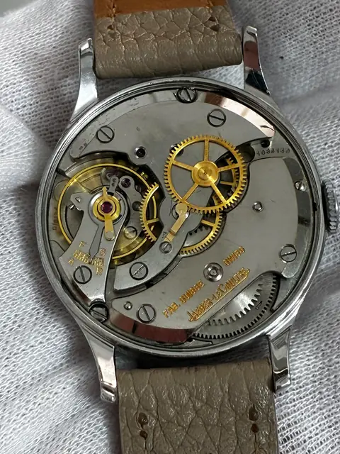 Reloj Jaeger-LeCoultre vintage años 40 con esfera patinada · foto 6