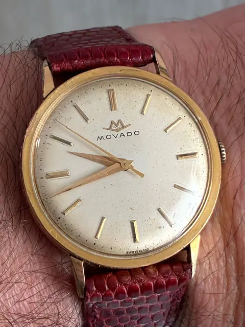 Reloj Movado vintage de cuerda con calibre 127