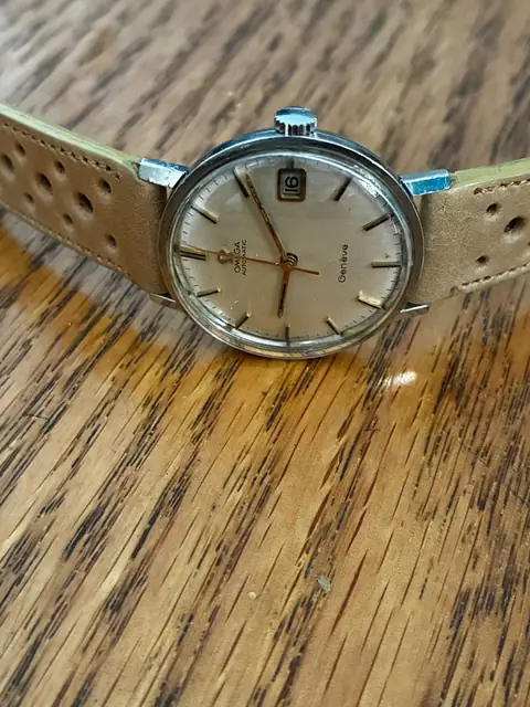 Omega automático vintage con calibre 565 · foto 4