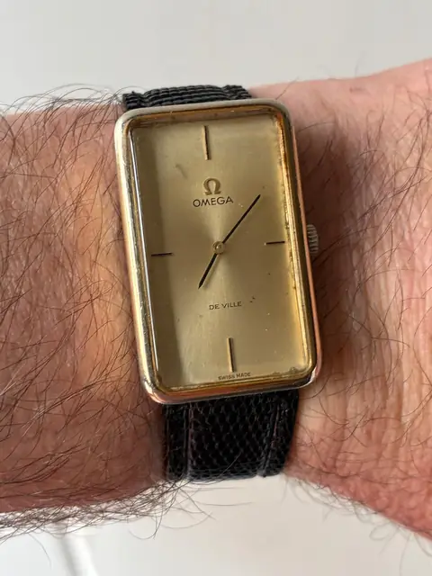 Reloj Omega De Ville Tank vintage chapado en oro