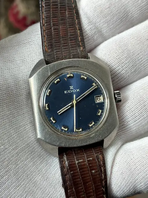 Reloj Edox vintage de cuerda con esfera azul · foto 3
