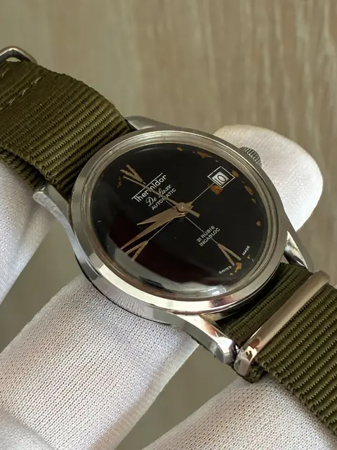 Reloj Thermidor De Luxe vintage automático con esfera negra · foto 2