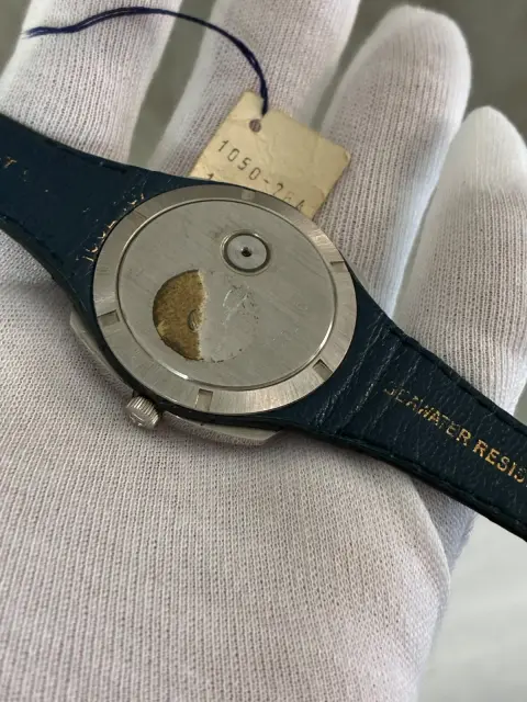 Reloj TISSOT automático nos de antiguo stock de relojería sin uso · foto 3