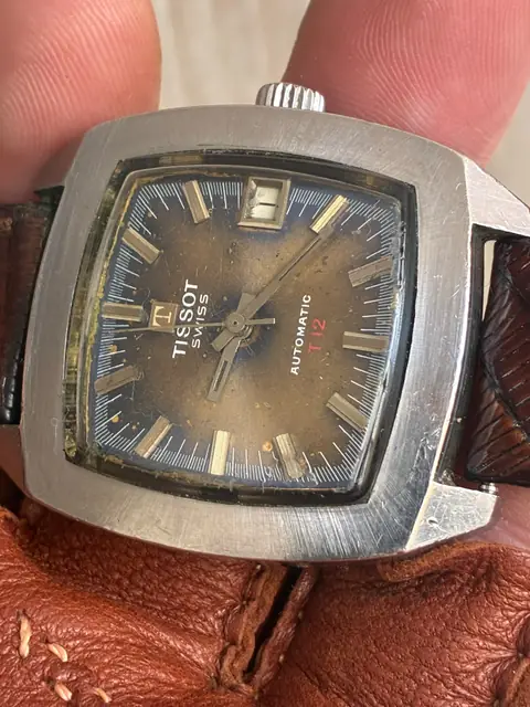 Reloj Tissot T12 vintage automático con esfera chocolate · foto 2