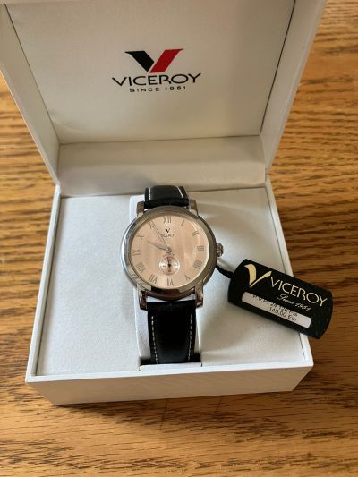 Reloj viceroy automático con estuche a estrenar por cierre de relojería