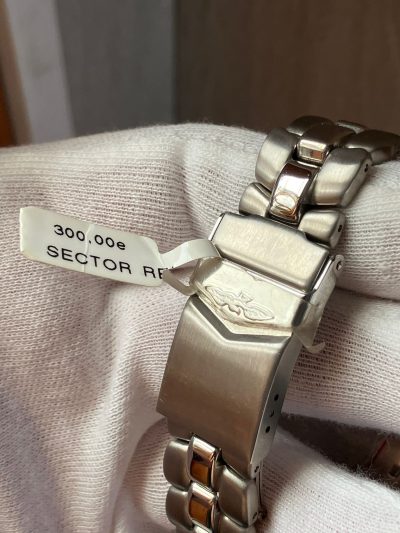 Reloj Sector suizo, marcaba 300 euros, de antiguo stock de relojería. - Imagen 5