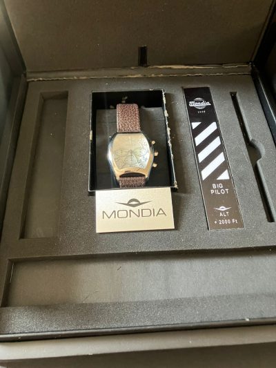 Reloj mondia suizo Quartz crono a estrenar con estuche de cierre de relojería - Imagen 7