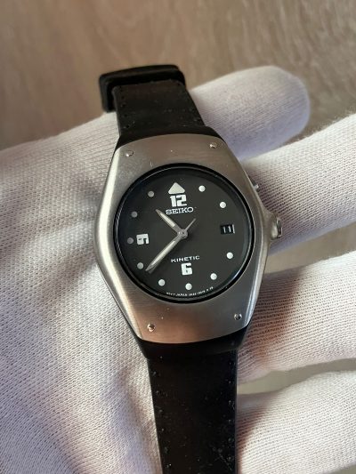 Reloj Seiko kinetic arctura con estuche y acumulador nuevo marcaba 230 euros a estrenar - Imagen 2