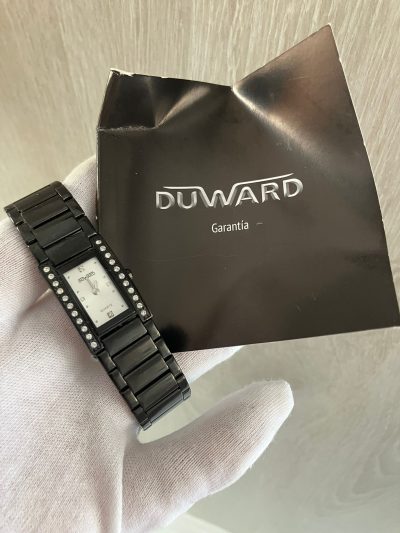 Reloj DUWARD con garantía sin sellar a estrenar por cierre de relojería - Imagen 4