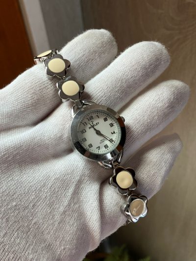 Reloj nowley marca 80 euros a estrenar con su estuche y garantía sin sellar