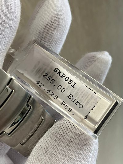 Reloj Seiko premier 100 metros con su estuche acumulador en garantía marca 255 euros a estrenar de antiguo stock de relojería - Imagen 5