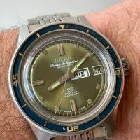 Reloj diver automático TUCAH bisel baquelita y corona roscada