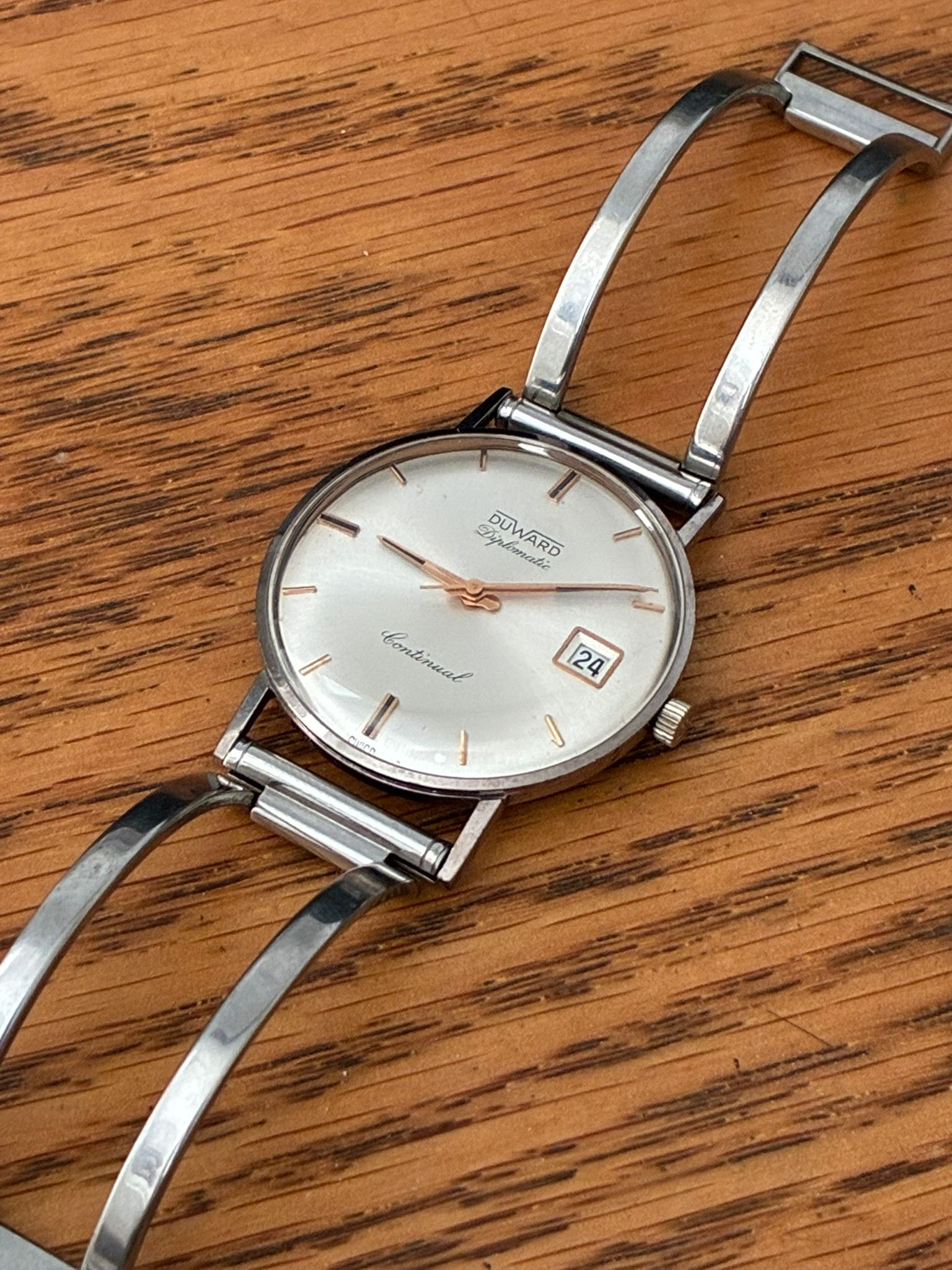 Reloj DUWARD automático calibre eta 2522 revisado - Imagen 3