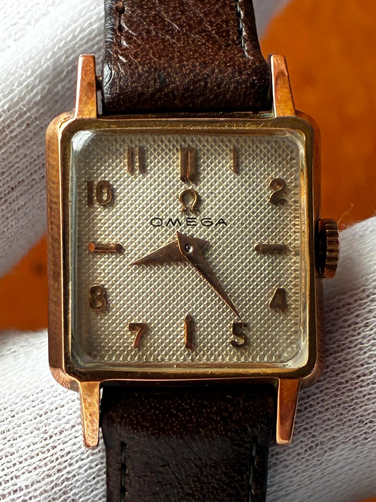 Reloj omega esfera texturizada calibre 244 revisado - Imagen 12