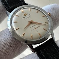 Reloj Movado automático bumper revisado