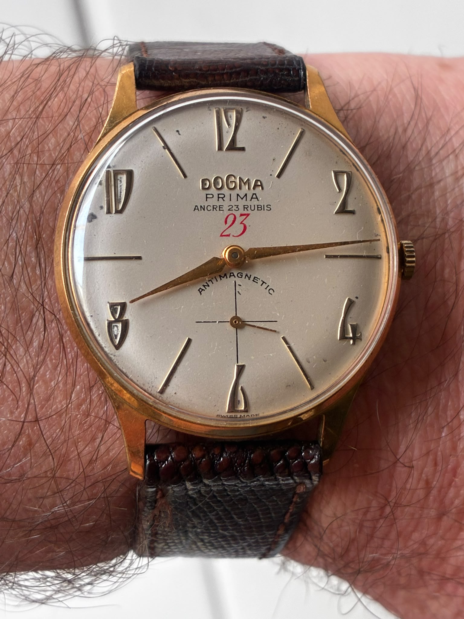 Reloj dogma prima 23 baño de oro años 70